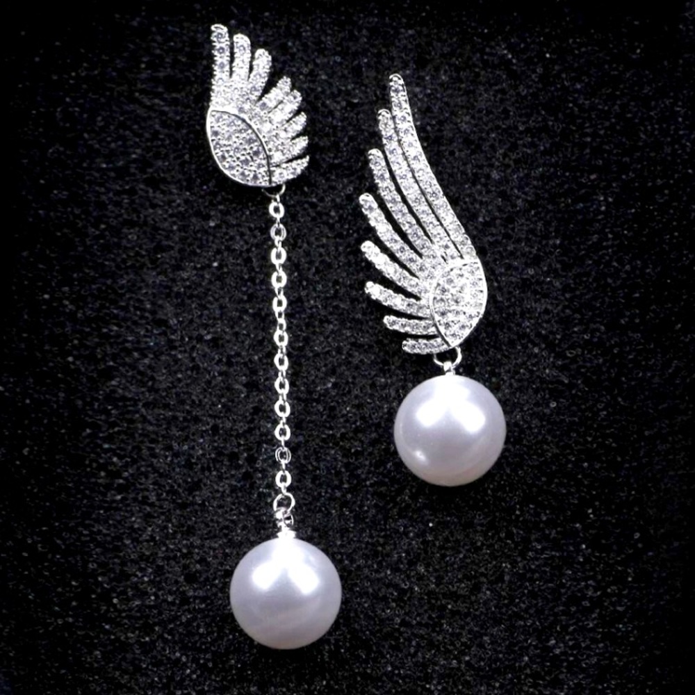 🌟 Sterling Silver Asymmetrical Wings Earrings